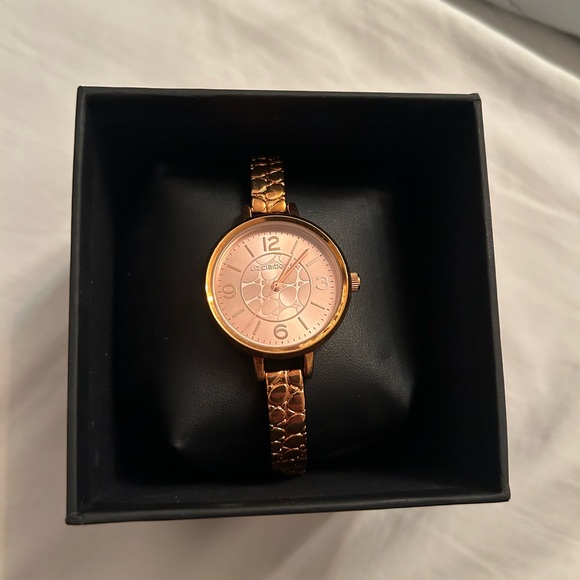 Liz Claiborne watch - Picture 1 of 6